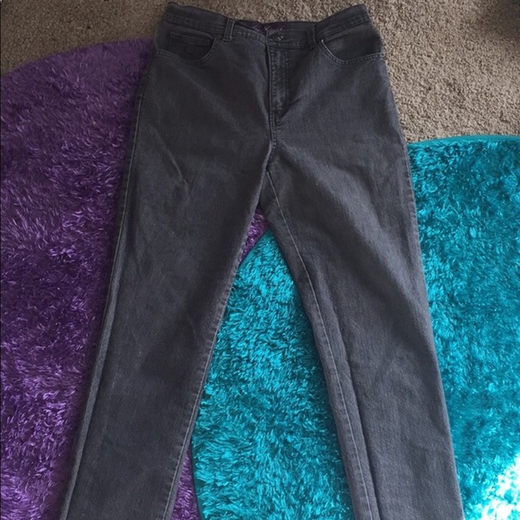 Gloria Vanderbilt grey Amanda jeans - Picture 6 of 8